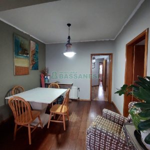 Apartamento com 150m², 3 dormitórios, 3 vagas, no bairro Exposição em Caxias do Sul para Alugar