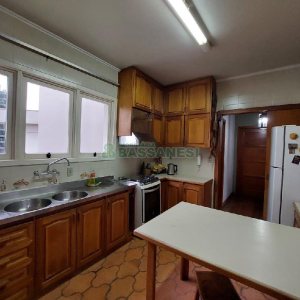 Apartamento com 150m², 3 dormitórios, 3 vagas, no bairro Exposição em Caxias do Sul para Alugar