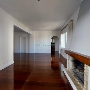 Apartamento com 150m², 3 dormitórios, 3 vagas, no bairro Exposição em Caxias do Sul para Alugar