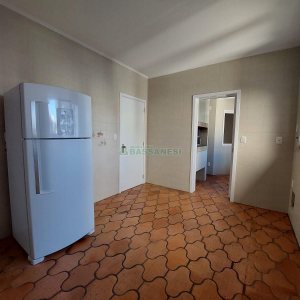 Apartamento com 150m², 3 dormitórios, 3 vagas, no bairro Exposição em Caxias do Sul para Alugar