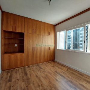Apartamento com 150m², 3 dormitórios, 3 vagas, no bairro Exposição em Caxias do Sul para Alugar