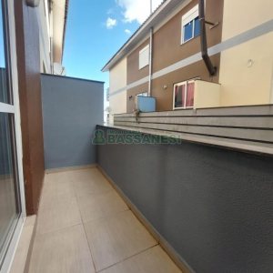 Sobrado com 90m², 2 dormitórios, 1 vaga, no bairro São Luiz em Caxias do Sul para Comprar