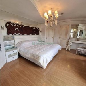 Casa Mobiliada com 320m², 3 dormitórios, 3 vagas, no bairro Vinhedos em Caxias do Sul para Alugar