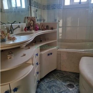 Casa Mobiliada com 320m², 3 dormitórios, 3 vagas, no bairro Vinhedos em Caxias do Sul para Alugar