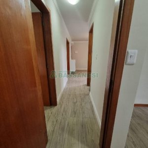 Apartamento com 65m², 2 dormitórios, 1 vaga, no bairro Petrópolis em Caxias do Sul para Alugar