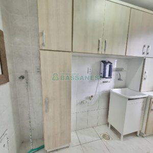 Apartamento com 65m², 2 dormitórios, 1 vaga, no bairro Petrópolis em Caxias do Sul para Alugar