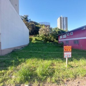 Terreno, no bairro São Leopoldo em Caxias do Sul para Comprar