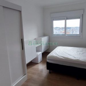Apto Mobiliado com 65m², 1 dormitório, 1 vaga, no bairro Madureira em Caxias do Sul para Alugar
