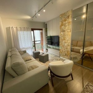 Apartamento com 132m², 3 dormitórios, 2 vagas, no bairro São Pelegrino em Caxias do Sul para Comprar