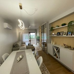 Apartamento com 132m², 3 dormitórios, 2 vagas, no bairro São Pelegrino em Caxias do Sul para Comprar