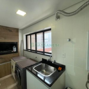 Apartamento com 132m², 3 dormitórios, 2 vagas, no bairro São Pelegrino em Caxias do Sul para Comprar