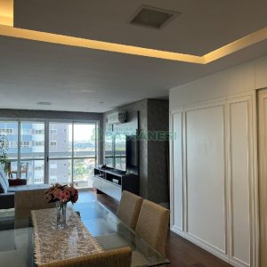 Apartamento com 114m², 3 dormitórios, 2 vagas, no bairro Universitário em Caxias do Sul para Alugar