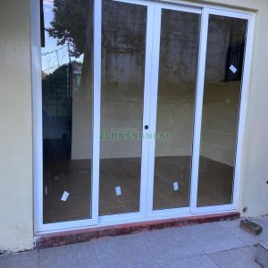 Casa com 98m², 3 dormitórios, no bairro Galópolis em Caxias do Sul para Alugar