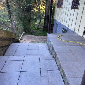 Casa com 98m², 3 dormitórios, no bairro Galópolis em Caxias do Sul para Alugar