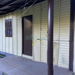 Casa com 98m², 3 dormitórios, no bairro Galópolis em Caxias do Sul para Alugar