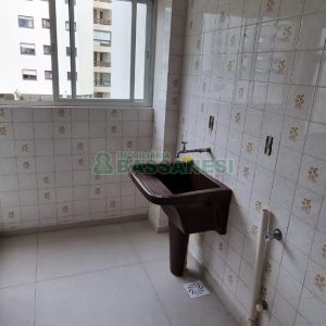 Apartamento com 98m², 3 dormitórios, 1 vaga, no bairro Santa Catarina em Caxias do Sul para Comprar