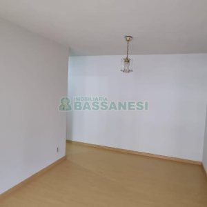 Apartamento com 98m², 3 dormitórios, 1 vaga, no bairro Santa Catarina em Caxias do Sul para Comprar