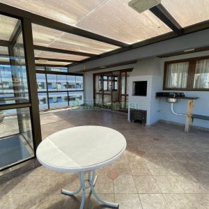 Apartamento com 119m², 4 dormitórios, 2 vagas, no bairro Pio X em Caxias do Sul para Comprar