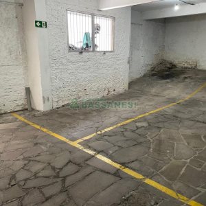 Apartamento com 119m², 4 dormitórios, 2 vagas, no bairro Pio X em Caxias do Sul para Comprar