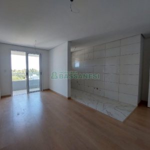 Apartamento com 65m², 2 dormitórios, 1 vaga, no bairro Cidade Nova em Caxias do Sul para Alugar