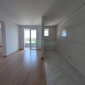 Apartamento com 65m², 2 dormitórios, 1 vaga, no bairro Cidade Nova em Caxias do Sul para Alugar