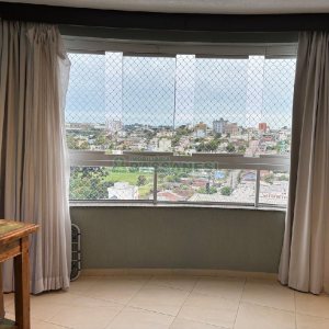 Apartamento com 85m², 2 dormitórios, 2 vagas, no bairro Sagrada Família em Caxias do Sul para Comprar