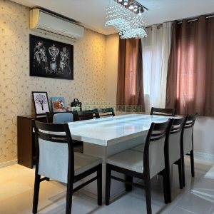 Casa Mobiliada com 180m², 3 dormitórios, 2 vagas, no bairro Desvio Rizzo em Caxias do Sul para Alugar