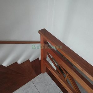 Sobrado com 62m², 2 dormitórios, 1 vaga, no bairro Santa Catarina em Caxias do Sul para Comprar