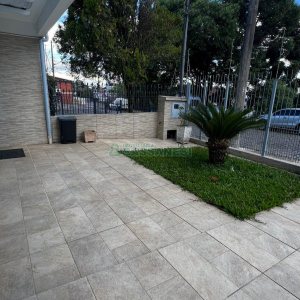 Predio com 321m², no bairro Presidente Vargas em Caxias do Sul para Comprar