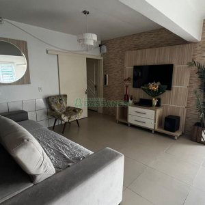 Predio com 321m², no bairro Presidente Vargas em Caxias do Sul para Comprar