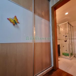 Apto Mobiliado com 200m², 3 dormitórios, 2 vagas, no bairro Medianeira em Caxias do Sul para Alugar