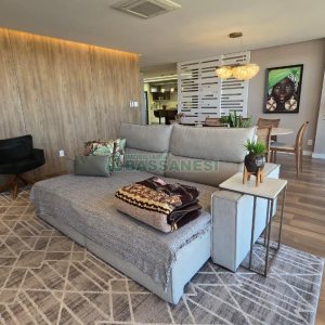 Apartamento com 178m², 3 dormitórios, 3 vagas, no bairro Centro em Caxias do Sul para Comprar