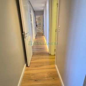 Apartamento com 178m², 3 dormitórios, 3 vagas, no bairro Centro em Caxias do Sul para Comprar