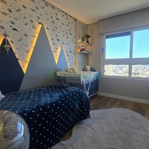 Apartamento com 178m², 3 dormitórios, 3 vagas, no bairro Centro em Caxias do Sul para Comprar
