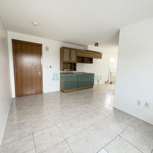 Apartamento com 52m², 2 dormitórios, 1 vaga, no bairro Desvio Rizzo em Caxias do Sul para Comprar