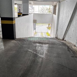 Apartamento com 52m², 2 dormitórios, 1 vaga, no bairro Desvio Rizzo em Caxias do Sul para Comprar