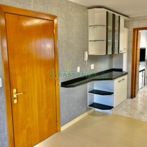 Apartamento com 78m², 2 dormitórios, 1 vaga, no bairro Colina Sorriso em Caxias do Sul para Alugar