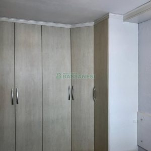 Apartamento com 78m², 2 dormitórios, 1 vaga, no bairro Colina Sorriso em Caxias do Sul para Alugar
