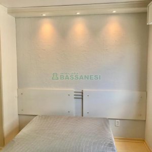 Apartamento com 78m², 2 dormitórios, 1 vaga, no bairro Colina Sorriso em Caxias do Sul para Alugar