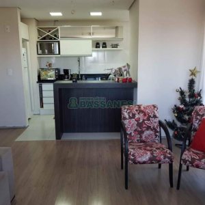 Apartamento com 94m², 3 dormitórios, 2 vagas, no bairro Jardim América em Caxias do Sul para Comprar