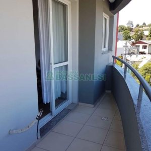 Apartamento com 94m², 3 dormitórios, 2 vagas, no bairro Jardim América em Caxias do Sul para Comprar