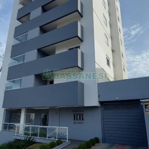 Apto Mobiliado com 60m², 2 dormitórios, 2 vagas, no bairro Santa Catarina em Caxias do Sul para Alugar ou Comprar