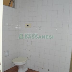 Sala com 41m², no bairro Centro em Caxias do Sul para Alugar