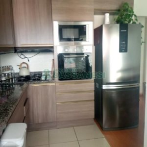 Apartamento com 50m², 2 dormitórios, 1 vaga, no bairro Desvio Rizzo em Caxias do Sul para Comprar