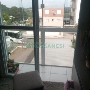 Apartamento com 50m², 2 dormitórios, 1 vaga, no bairro Desvio Rizzo em Caxias do Sul para Comprar