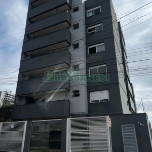 Apartamento com 94m², 2 dormitórios, 1 vaga, no bairro Sagrada Família em Caxias do Sul para Comprar