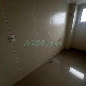 Apartamento com 94m², 2 dormitórios, 1 vaga, no bairro Sagrada Família em Caxias do Sul para Comprar