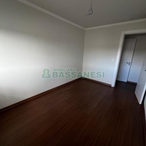 Apartamento com 94m², 2 dormitórios, 1 vaga, no bairro Sagrada Família em Caxias do Sul para Comprar