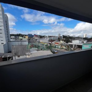 Apartamento com 94m², 2 dormitórios, 1 vaga, no bairro Sagrada Família em Caxias do Sul para Comprar