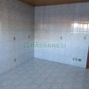 Casa com 242m², 3 dormitórios, 2 vagas, no bairro Forqueta em Caxias do Sul para Comprar